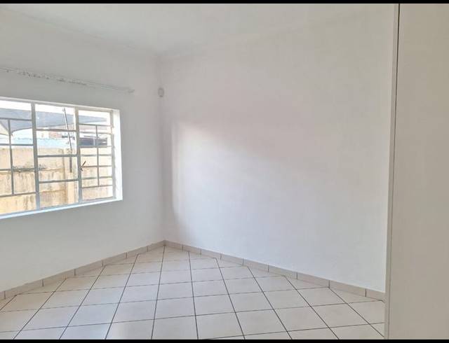 2 BEDROOM PROPERTY TO RENT IN BRENTHURST